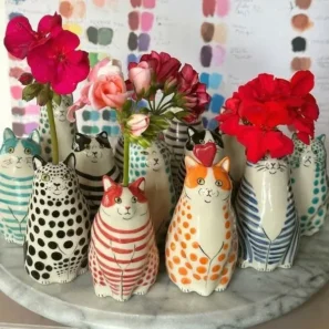 Polka Dot Cat Vase Resin Cat Flower Bud Vase Cat Vase for Home Bookshelf Shelf Decor Table Decoration Tiny Animal Vases for Cat